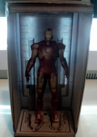 Gabinete de Armadura (IRON MAN)